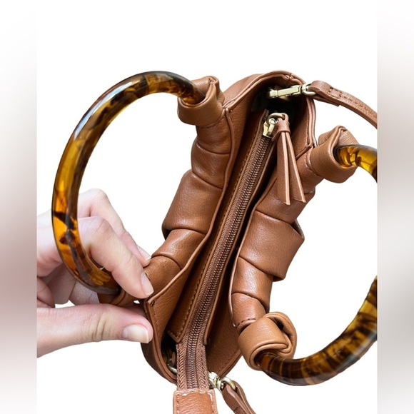 Elizabeth and James crossbody purse bag vegan leather - Picture 6 of 12